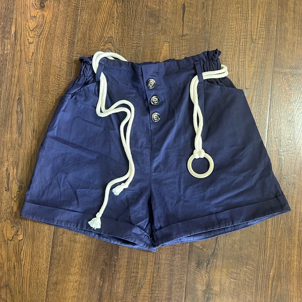 Rope Belted High Waster Navy Shorts